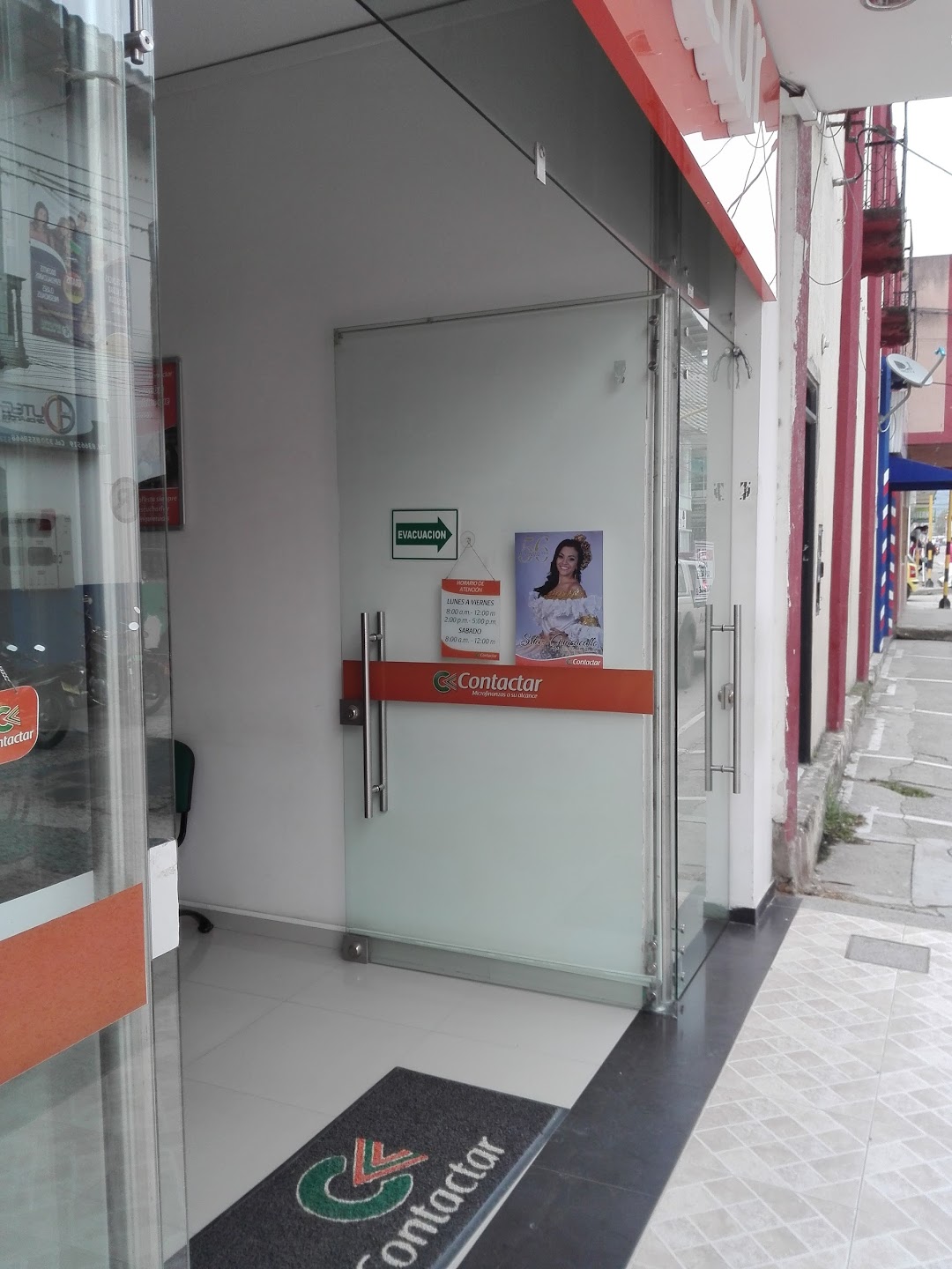 Contactar Microfinanciera