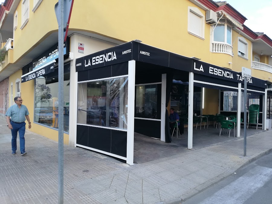 LA ESENCIA TAPERIA