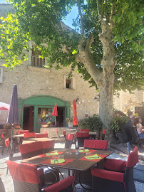 Atmosphère du Restaurant La Table D Aurore à Saint-Guilhem-le-Désert - n°2