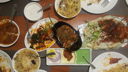 مطعم زيتون الشرق 