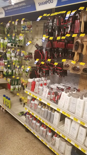 Pet Supply Store «PetSmart», reviews and photos, 1521 Golden Gate Plaza, Mayfield Heights, OH 44124, USA