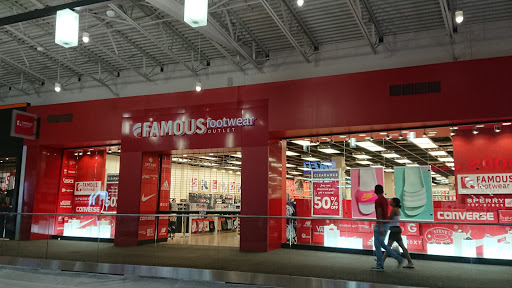 Shoe Store «Famous Footwear Outlet», reviews and photos, 651 Kapkowski Rd, Elizabeth, NJ 07201, USA