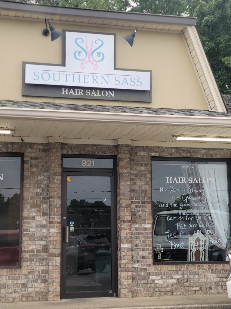 Southern Sass Hair Salon 35476