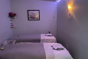 Panda massage image