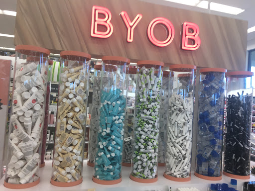 Drug Store «Walgreens», reviews and photos, 2400 N Sepulveda Blvd, Manhattan Beach, CA 90266, USA