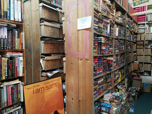 Magazine Store «Book Castle-Movie World», reviews and photos, 212 N San Fernando Blvd, Burbank, CA 91502, USA