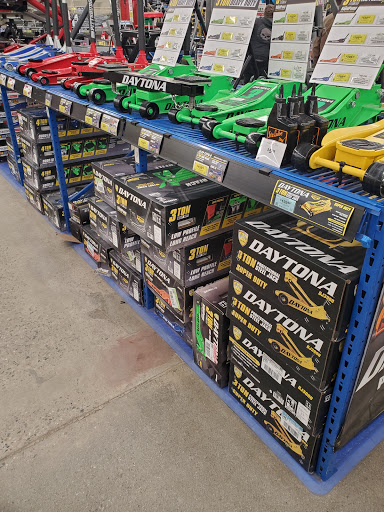 Hardware Store «Harbor Freight Tools», reviews and photos, 50 Springer Dr, Bangor, ME 04401, USA