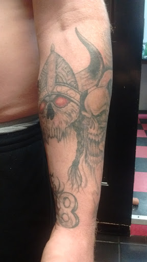 Tattoo Shop «All Star Ink Tattoo», reviews and photos, 429 William Floyd Pkwy, Shirley, NY 11967, USA