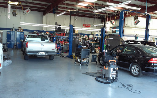 Auto Repair Shop «Hahn Automotive», reviews and photos, 940 N Dutton Ave, Santa Rosa, CA 95401, USA