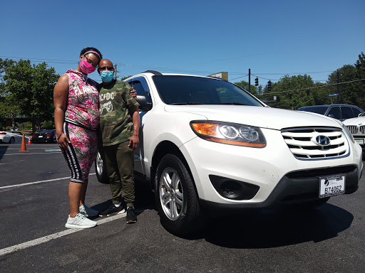 Used Car Dealer «Fairfax Motors», reviews and photos, 9909 Main Street, Fairfax, VA 22031, USA