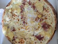 Plats et boissons du Pizzeria Presto Pizza à Bonnétable - n°1