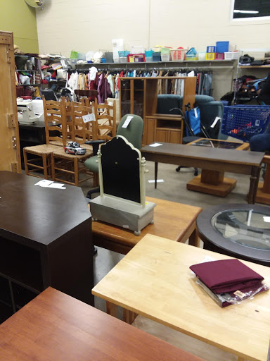 Thrift Store «Goodwill Store & Donation Center», reviews and photos, 1020 N Rohlwing Rd, Addison, IL 60101, USA