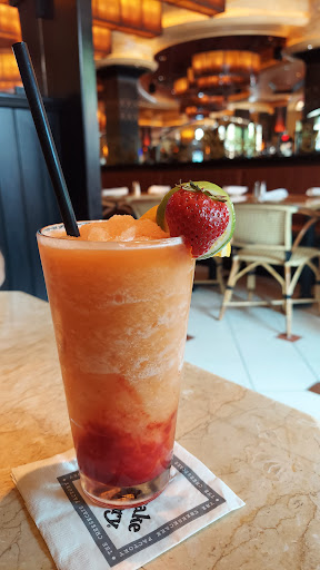 Restaurant «The Cheesecake Factory», reviews and photos, 24250 Town Center Dr, Santa Clarita, CA 91355, USA