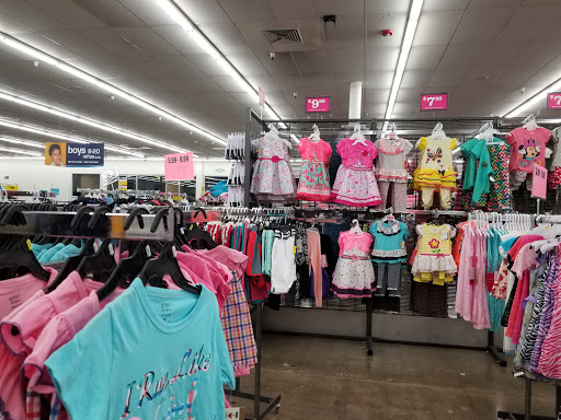 Discount Store «Fallas Discount Stores», reviews and photos, 6045 Madison Ave, Carmichael, CA 95608, USA