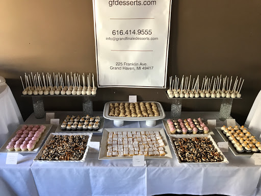 Bakery «Grand Finale Desserts and Pastries», reviews and photos, 225 Franklin Ave, Grand Haven, MI 49417, USA