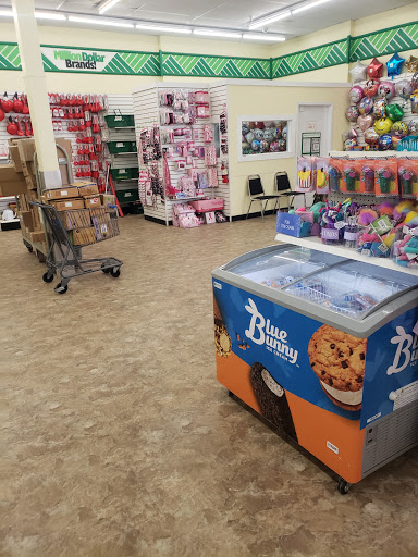 Dollar Store «Dollar Tree», reviews and photos, 10565 W Colfax Ave, Lakewood, CO 80215, USA