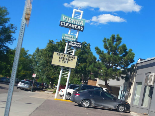 Dry Cleaner «Vienna Cleaners», reviews and photos, 880 S Pearl St, Denver, CO 80209, USA