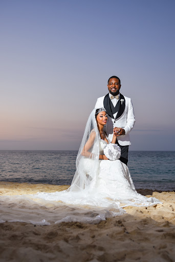 Bridal Shop «A Formal Affair», reviews and photos, 710 Holcomb Bridge Rd Ste. 220, Roswell, GA 30076, USA