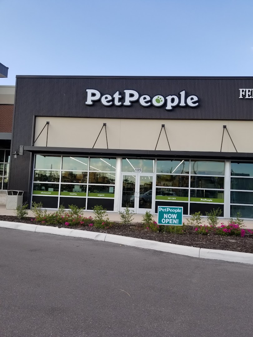 PetPeople by Hollywood Feed