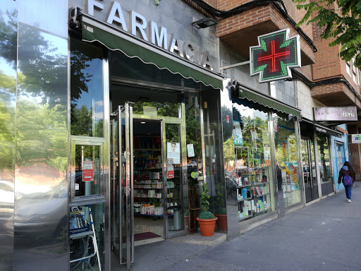 Farmacia Lda.    María Del Camino Fuertes García