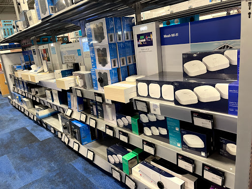 Electronics Store «Best Buy», reviews and photos, 1501 New Britain Ave, West Hartford, CT 06110, USA