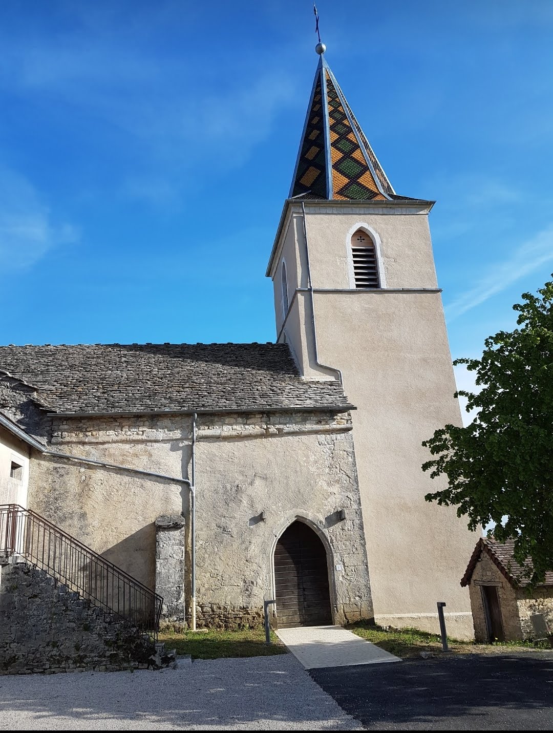 Photo n° 1 de l'avis de Modern.a fait le 31/05/2019 à 22:16