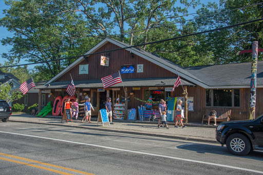 Variety Store «Totem Shop», reviews and photos, 6521 Western Ave, Glen Arbor, MI 49636, USA