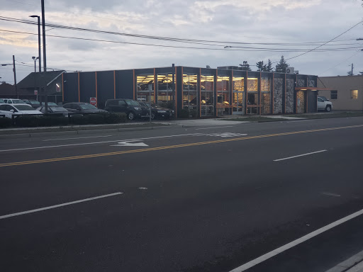 Used Car Dealer «Sabeti Motors Auto Sales Tacoma», reviews and photos, 5801 S Tacoma Way, Tacoma, WA 98409, USA
