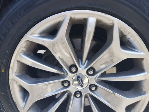 Tire Shop «Discount Tire Store - Lebanon, TN», reviews and photos, 613 S Cumberland St, Lebanon, TN 37087, USA