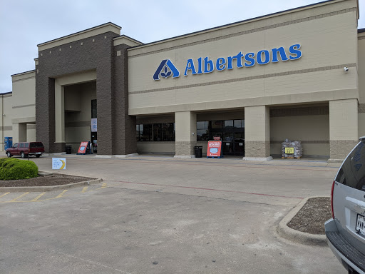 Grocery Store «Albertsons», reviews and photos, 210 W Katherine P Raines Rd, Cleburne, TX 76033, USA