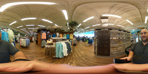Sporting Goods Store «Bass Pro Shops», reviews and photos, 10501 Palm River Rd, Tampa, FL 33619, USA