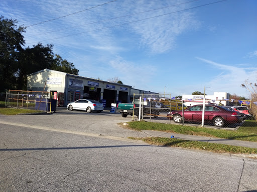 Auto Repair Shop «Reynoso Auto Repair», reviews and photos, 200 W Carroll St, Kissimmee, FL 34741, USA