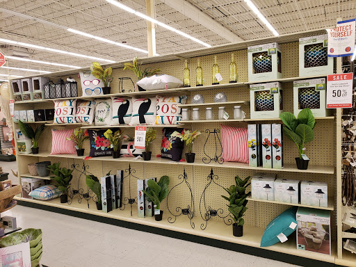 Craft Store «Hobby Lobby», reviews and photos, 1400 N Larkin Ave, Joliet, IL 60435, USA