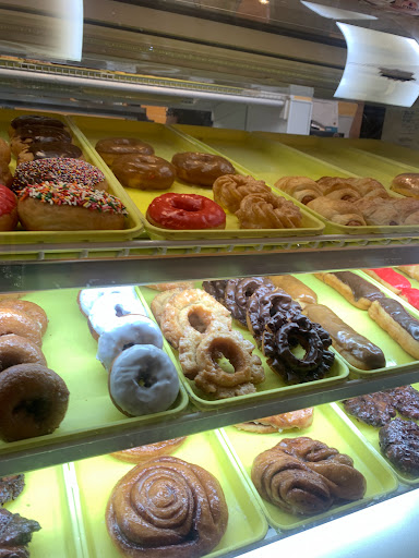 Donut Shop «Southern Maid Donut Shop», reviews and photos, 1152 N Buckner Blvd # 125, Dallas, TX 75218, USA