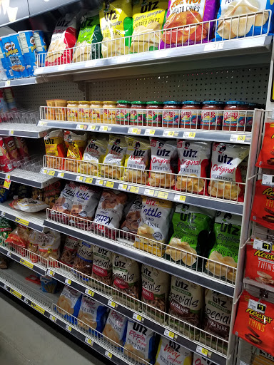 Discount Store «Dollar General», reviews and photos, 412 W Main St, Cambridge City, IN 47327, USA