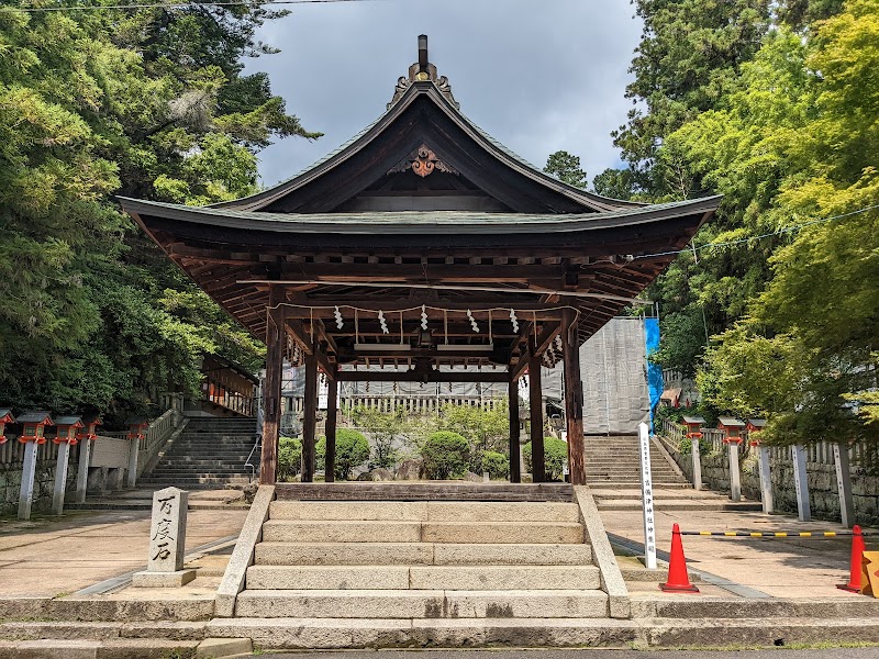 吉備津神社 神楽殿(県指定重要文化財)