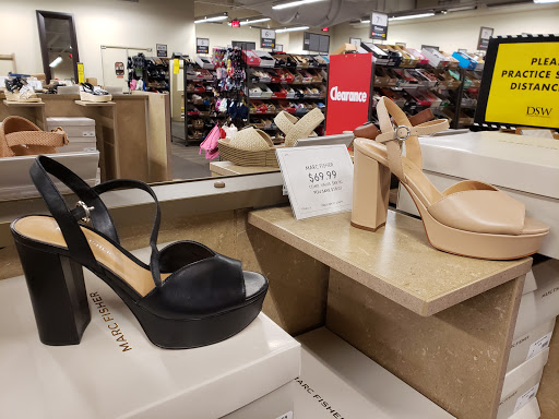 DSW Designer Shoe Warehouse