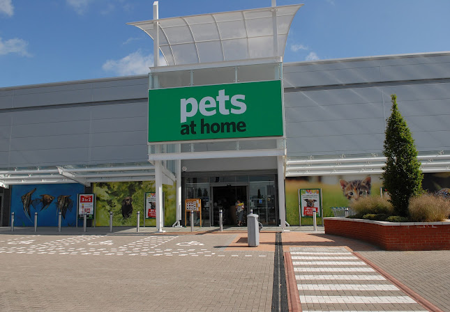 Comments and reviews of Pets at Home Giltbrook