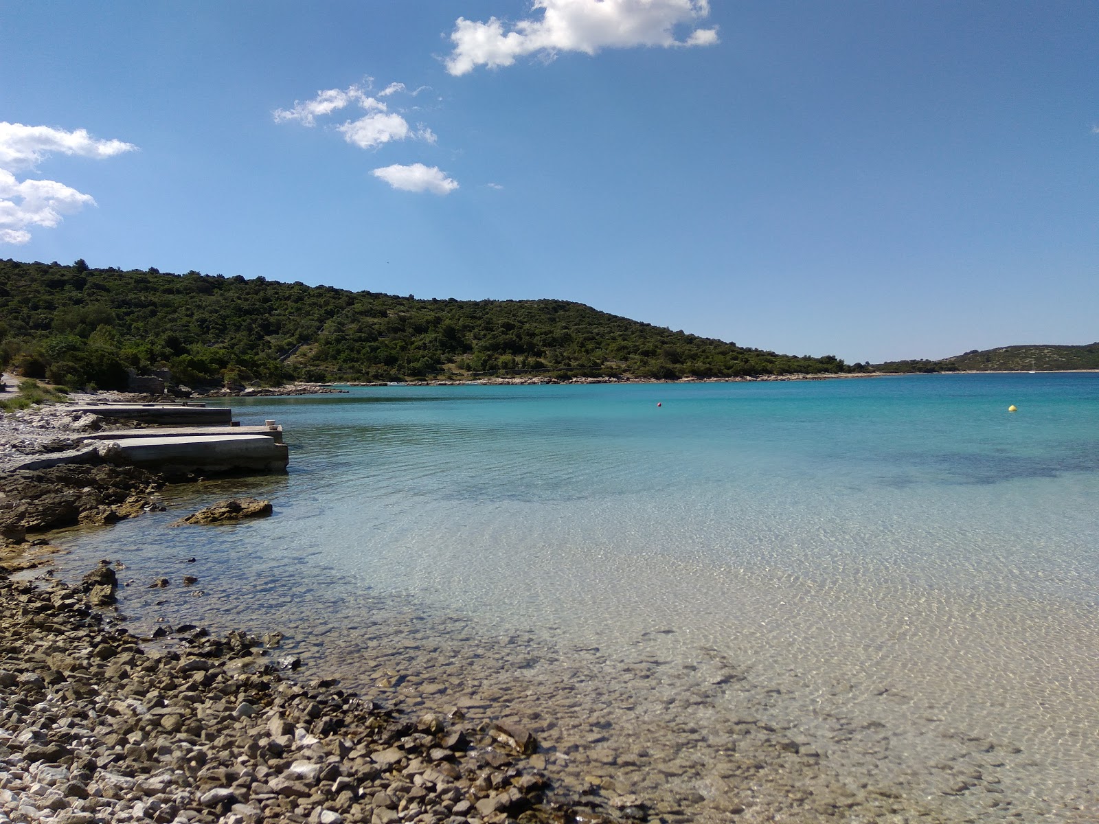 Old Trogir beach'in fotoğrafı çok temiz temizlik seviyesi ile