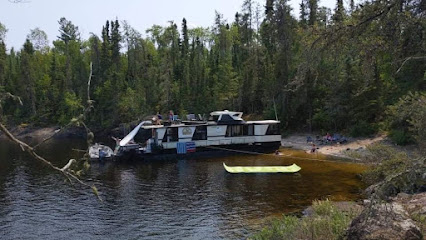 Northernaire Houseboats On Rainy Lake
