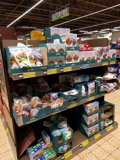 Shopping Mall «The Brickyard», reviews and photos, 2600 N Narragansett Ave, Chicago, IL 60639, USA