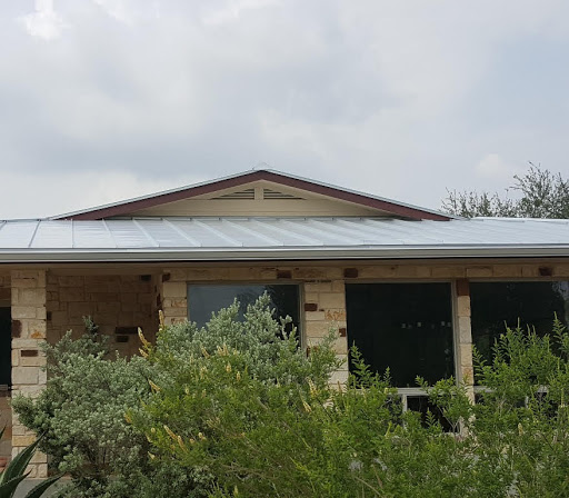 Roofing Contractor «Feller Roofing of New Braunfels», reviews and photos, 1111 N Walnut Ave, New Braunfels, TX 78130, USA