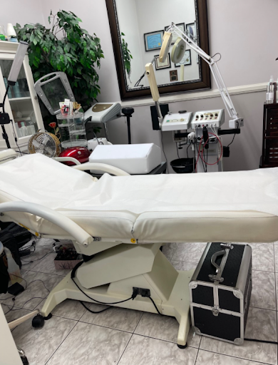 Beauty Salon «Touch of Beauty Salon», reviews and photos, 9112 Alondra Blvd, Bellflower, CA 90706, USA