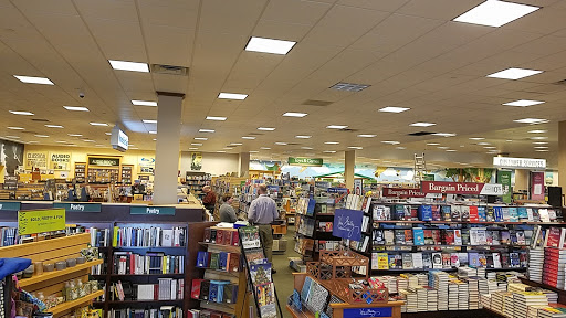 Book Store «Barnes & Noble», reviews and photos, 2443 Vestal Pkwy E, Vestal, NY 13850, USA
