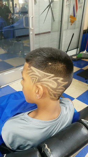 Barber Shop «Flow Barber Shop», reviews and photos, 4925 W Market St #1107, Greensboro, NC 27407, USA