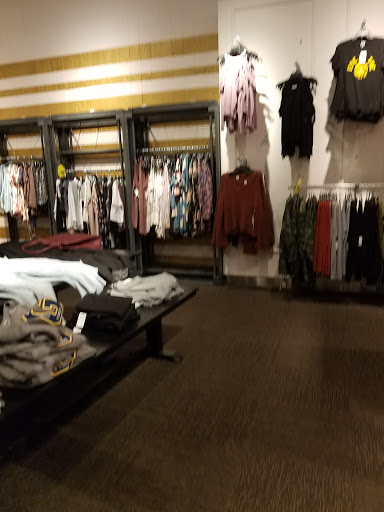 Department Store «Nordstrom», reviews and photos, 1600 Stoneridge Mall Rd, Pleasanton, CA 94588, USA