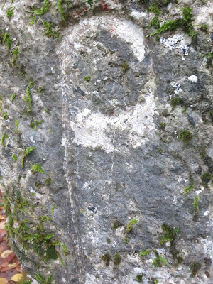 BORNE Armoriée du bois de la Brosse à Baulme-la-Roche