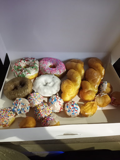 Donut Shop «Donut Palace», reviews and photos, 2021 Rayford Rd # 130, Spring, TX 77386, USA