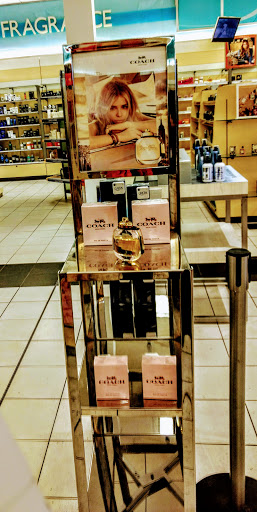 Hair Salon «Ulta Beauty», reviews and photos, 5481 Touhy Ave, Skokie, IL 60077, USA