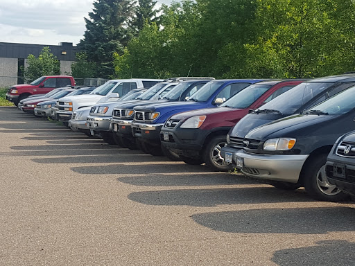 Used Car Dealer «Original Owner Autos», reviews and photos, 9811 Hamilton Rd, Eden Prairie, MN 55344, USA